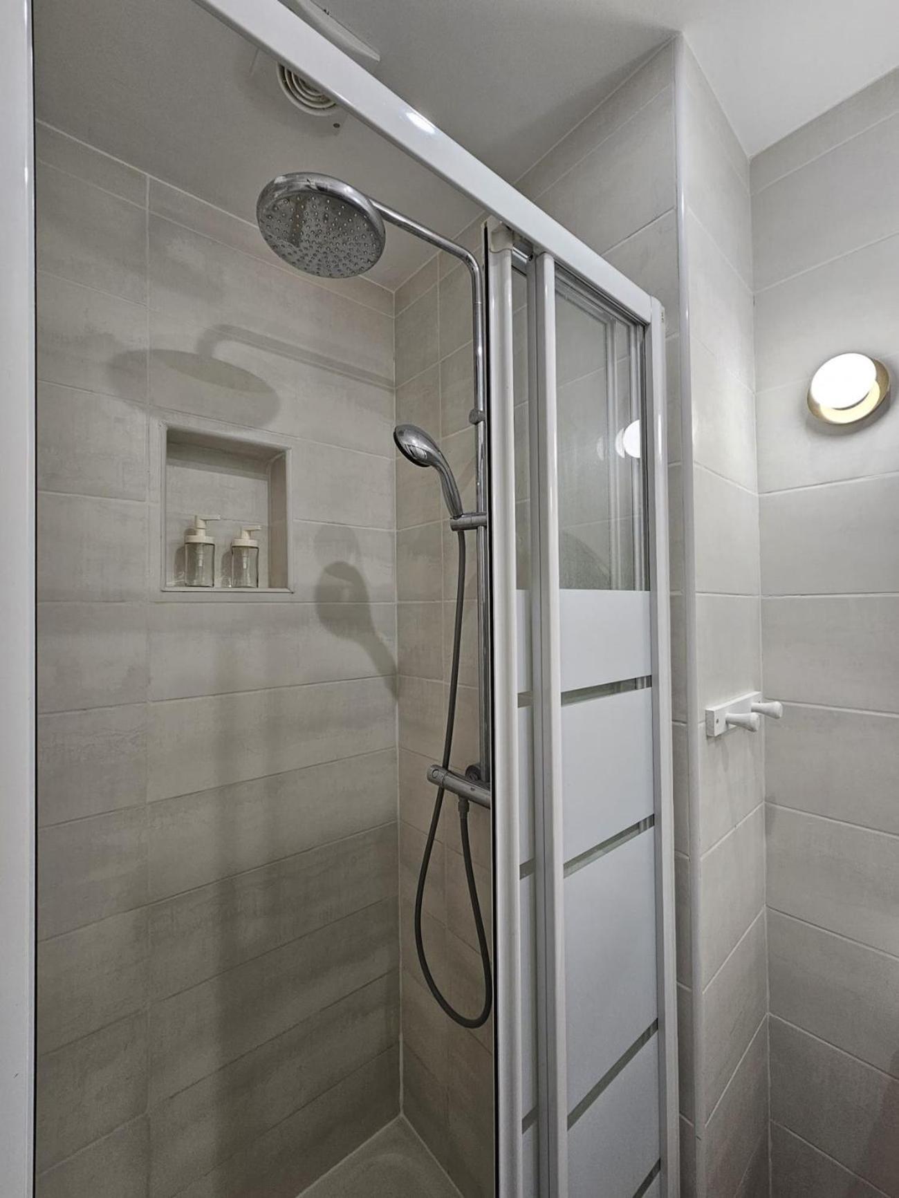 Beautiful 1 Bedroom Flat In Paris 17Th 外观 照片